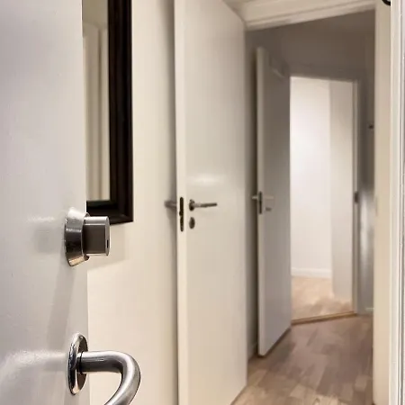 Lägenhet Two Bedroom In Copenhagen, Amagerbrogade 93, Köpenhamn