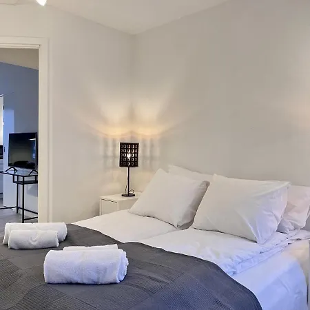 Two Bedroom In Copenhagen, Amagerbrogade 93, * Köpenhamn