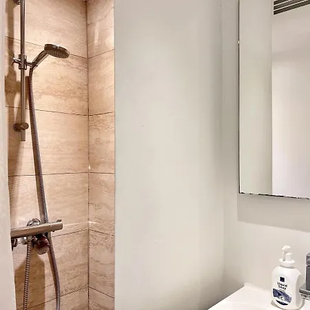 Two Bedroom In Copenhagen, Amagerbrogade 93, *