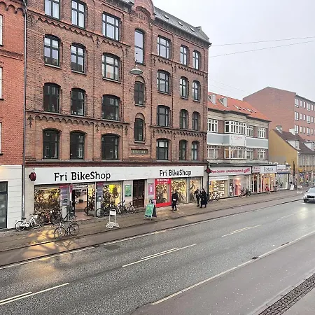 Lägenhet Two Bedroom In Copenhagen, Amagerbrogade 93, *