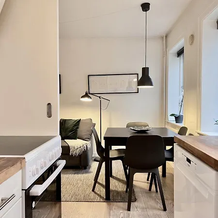 Lägenhet Two Bedroom In Copenhagen, Amagerbrogade 93, Köpenhamn